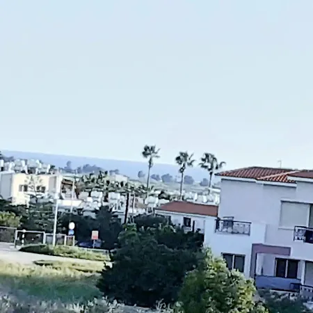 Queens Gardens Bliss *