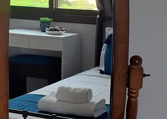 Queens Gardens Bliss Holiday home *