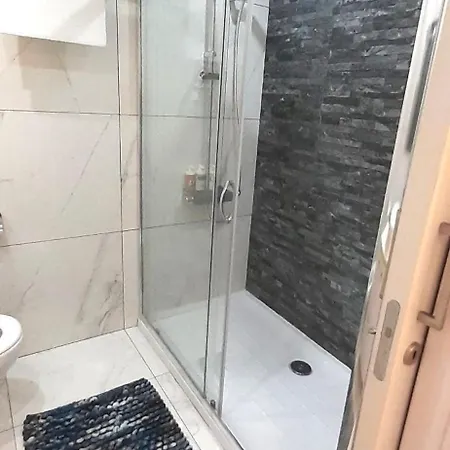 Queens Gardens Bliss *