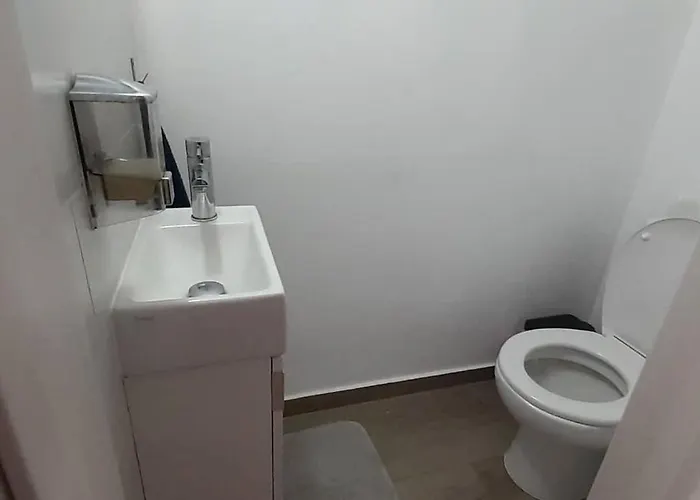 別荘 Queens Gardens Bliss パ フォス