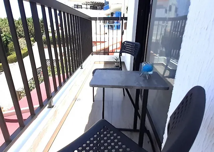 Queens Gardens Bliss *