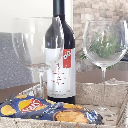 Queens Gardens Bliss Ferienhaus Paphos