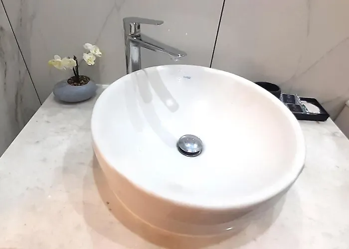 Queens Gardens Bliss Πάφος